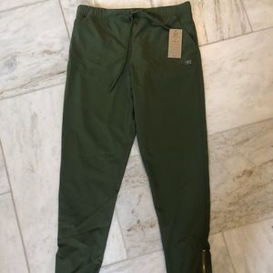 Albion Fit Jetsetter Sage green Small Tall